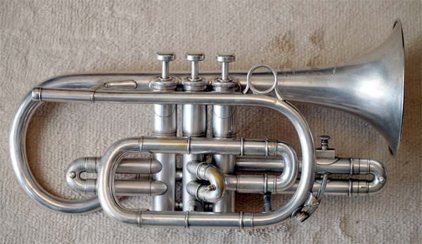 Besson Cornet CLASS A side